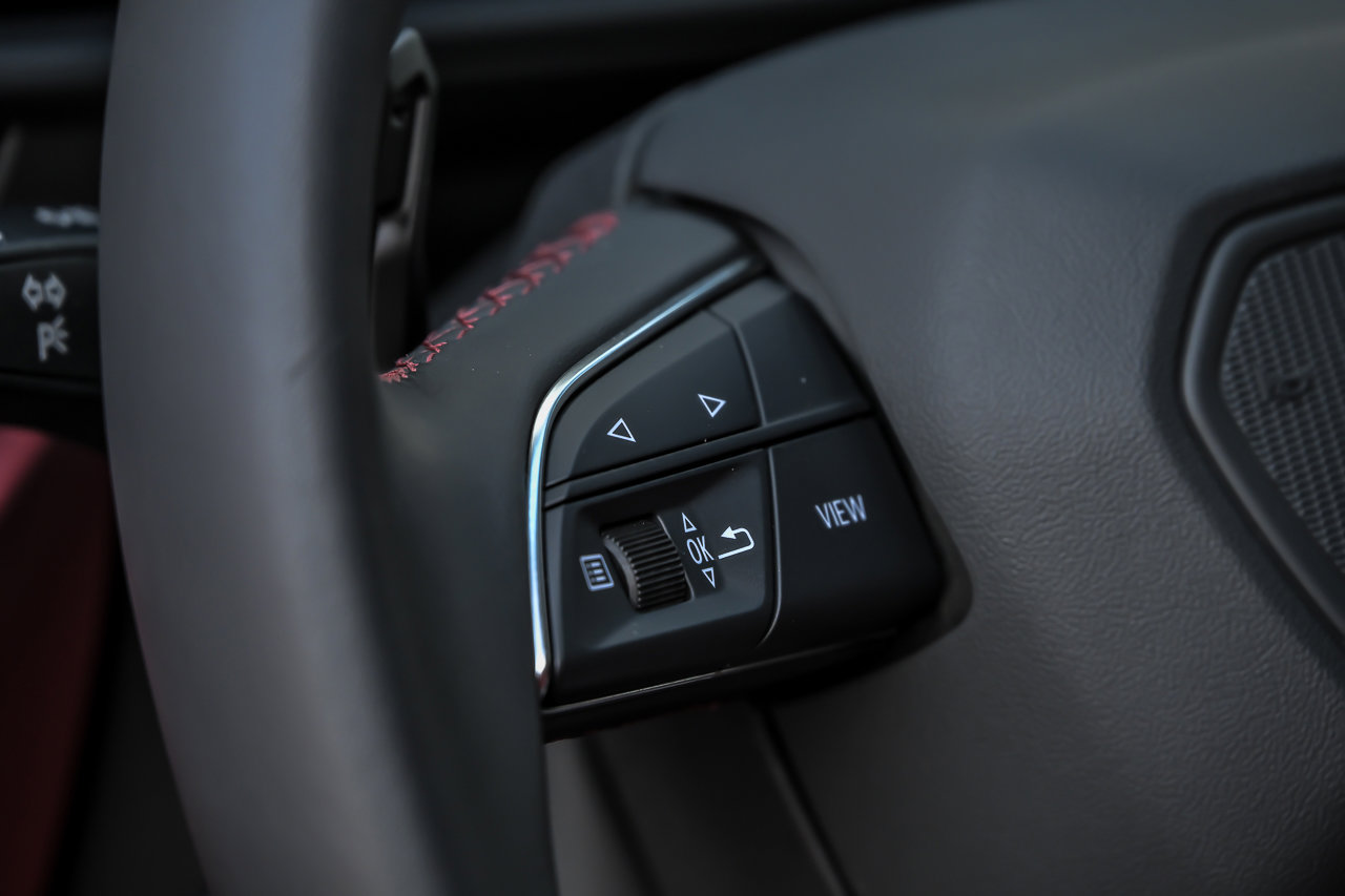 Used 2022 Lamborghini Urus AWD/4WD image 34