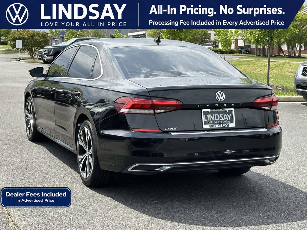 Used 2021 Volkswagen Passat 2.0T SE FWD image 5