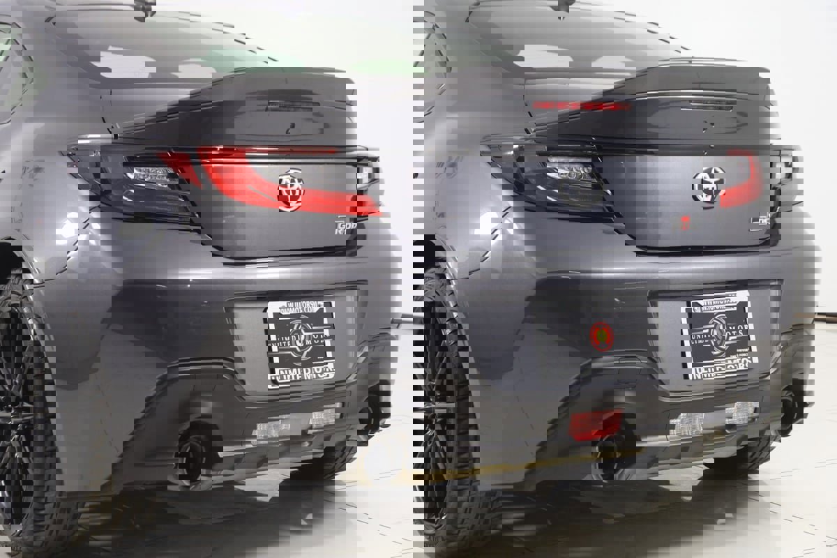 Used 2024 Toyota GR86 Premium image 23