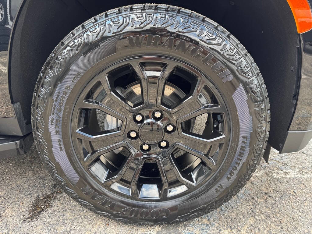 Used 2024 GMC Yukon Denali image 65