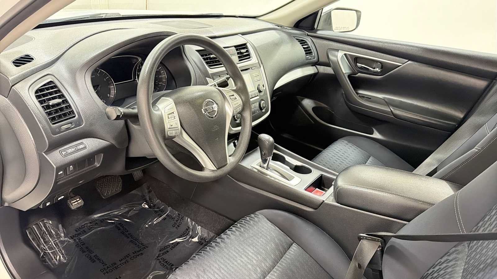 Used 2018 Nissan Altima 2.5 S w/ S Convenience Package FWD image 12