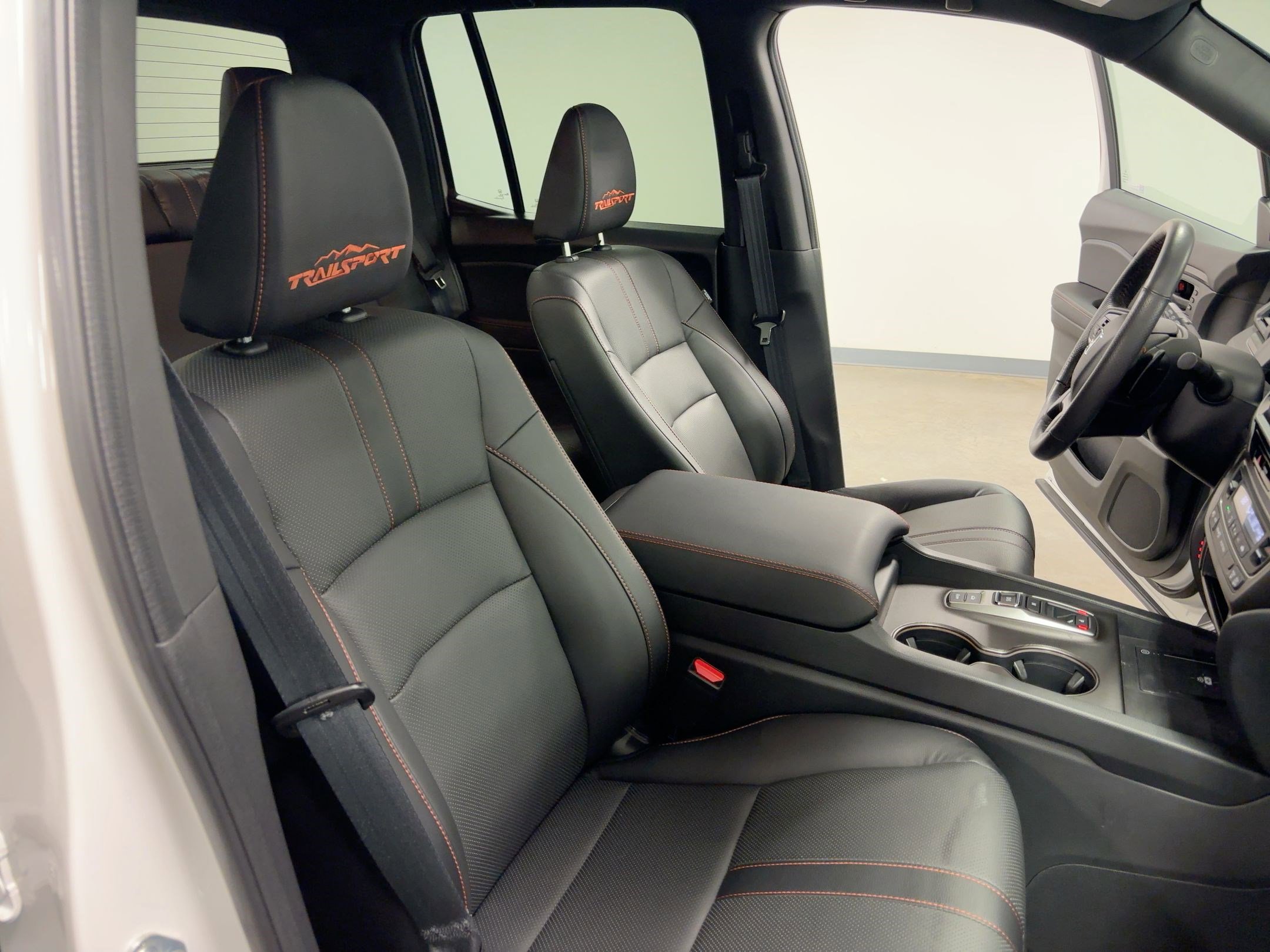 Used 2025 Honda Ridgeline TrailSport image 31