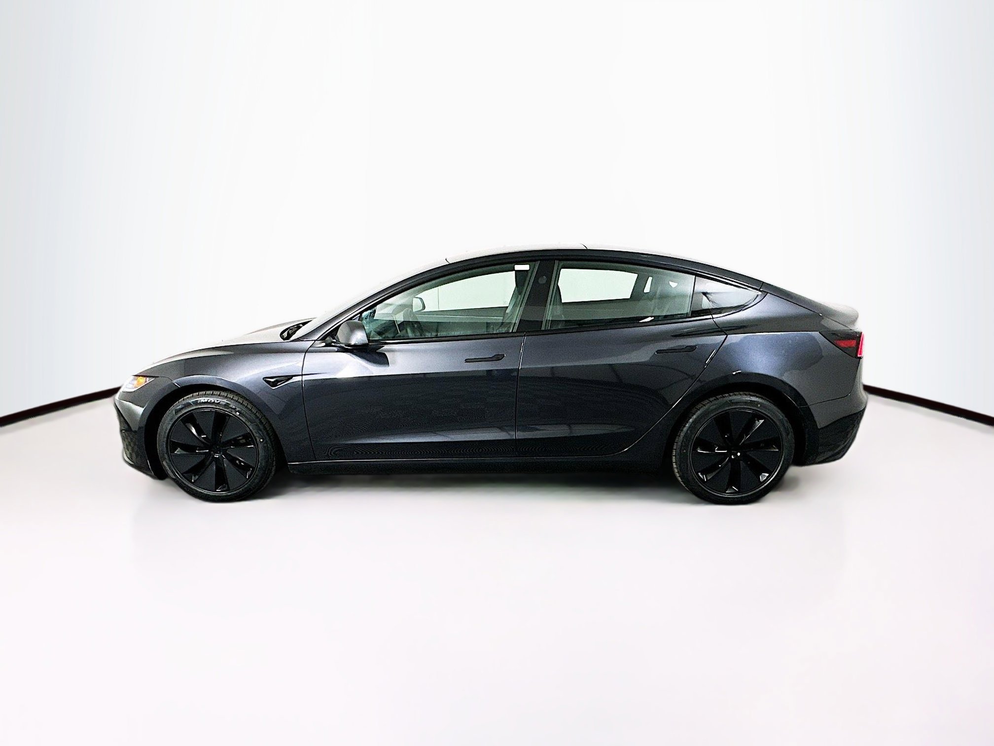 Used 2024 Tesla Model 3 Long Range RWD image 4
