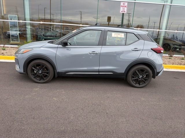 Used 2023 Nissan Kicks SR w/ Interior Electronics Package image 3