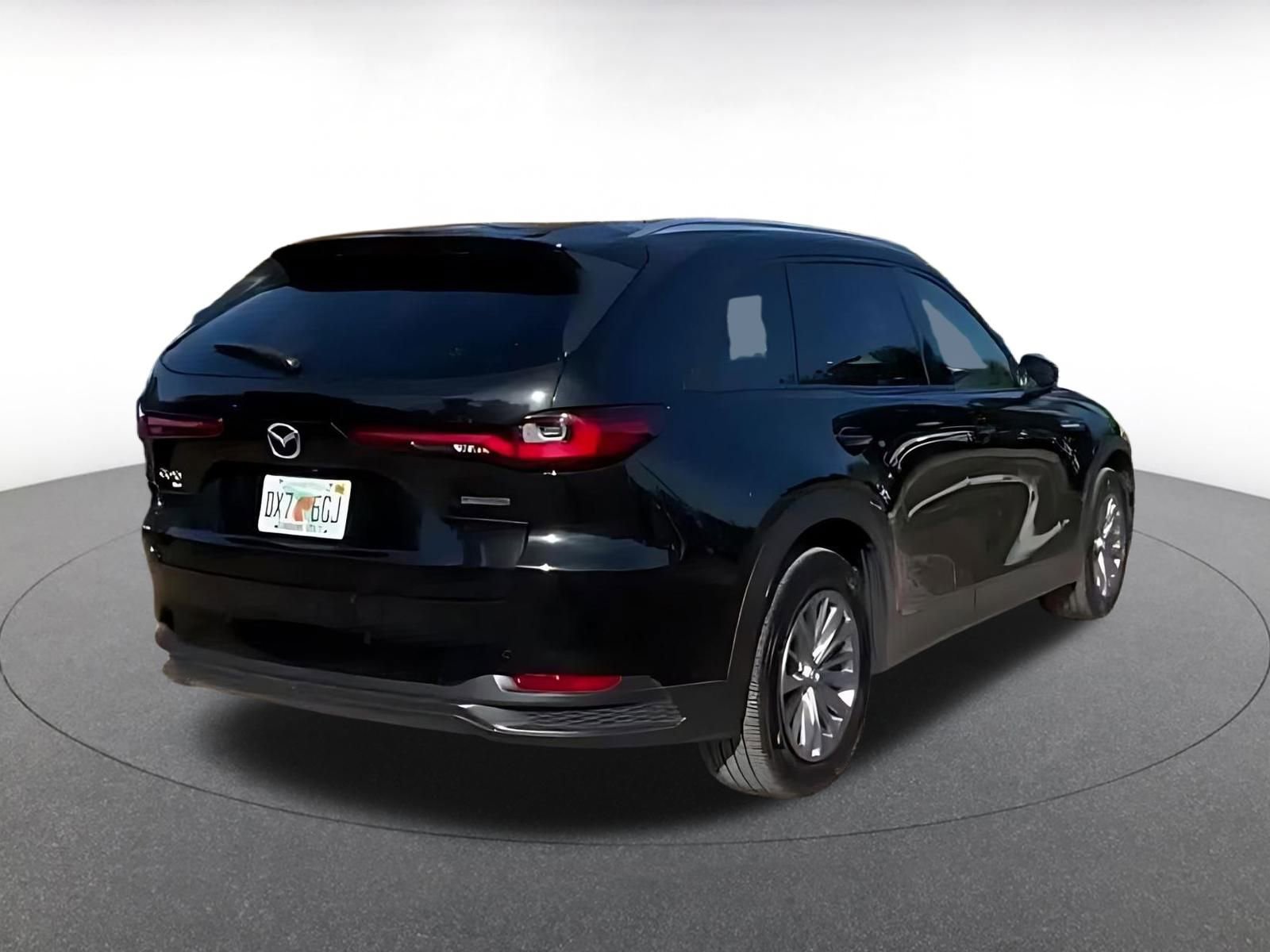 Used 2025 MAZDA CX-90 3.3 Turbo w/ Preferred Package AWD/4WD image 14