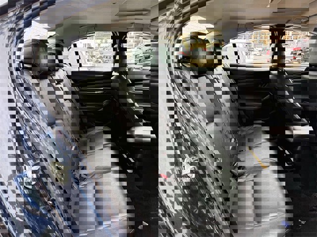 Used 2024 MAZDA MAZDA3 s image 33