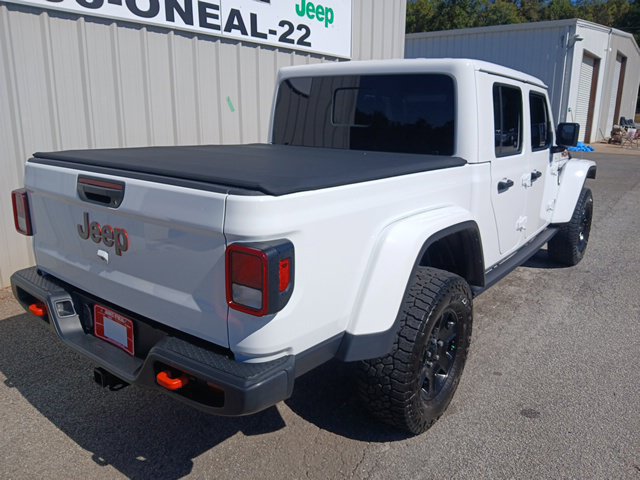 Used 2023 Jeep Gladiator Mojave AWD/4WD image 3