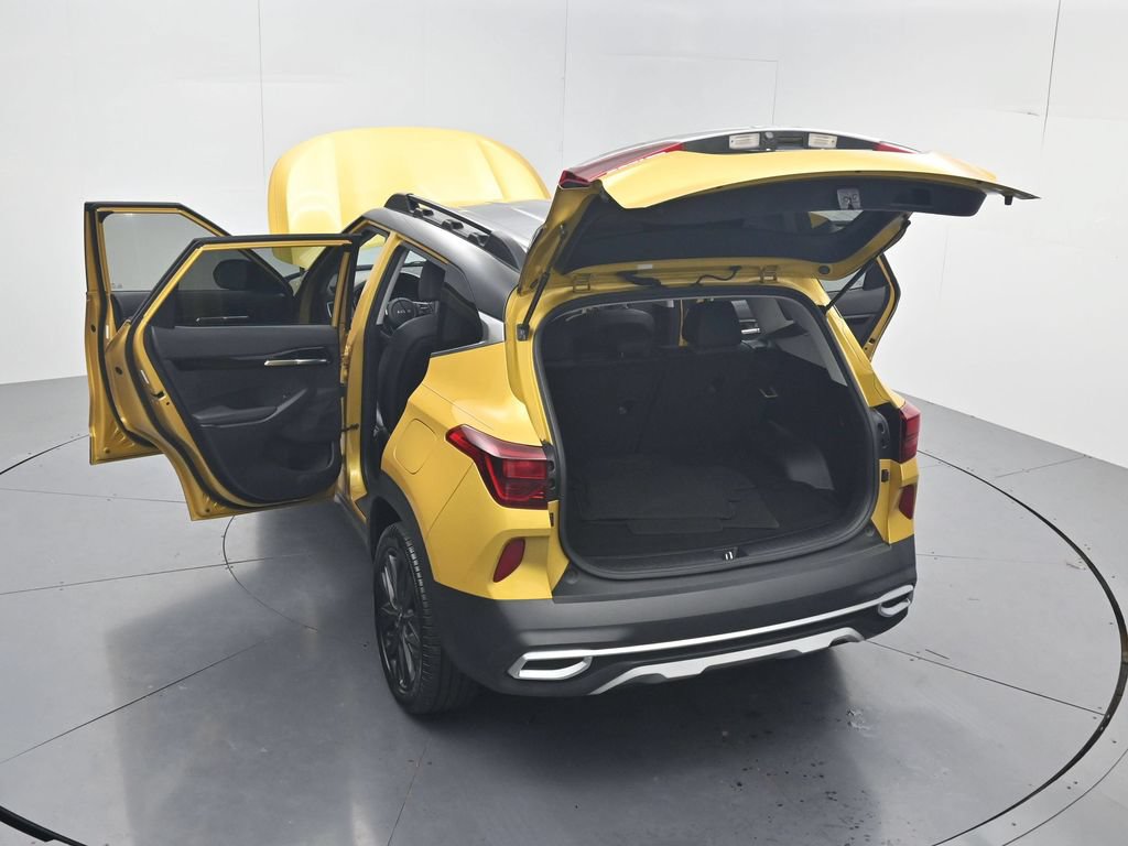 Certified 2023 Kia Seltos Nightfall Edition AWD/4WD image 54