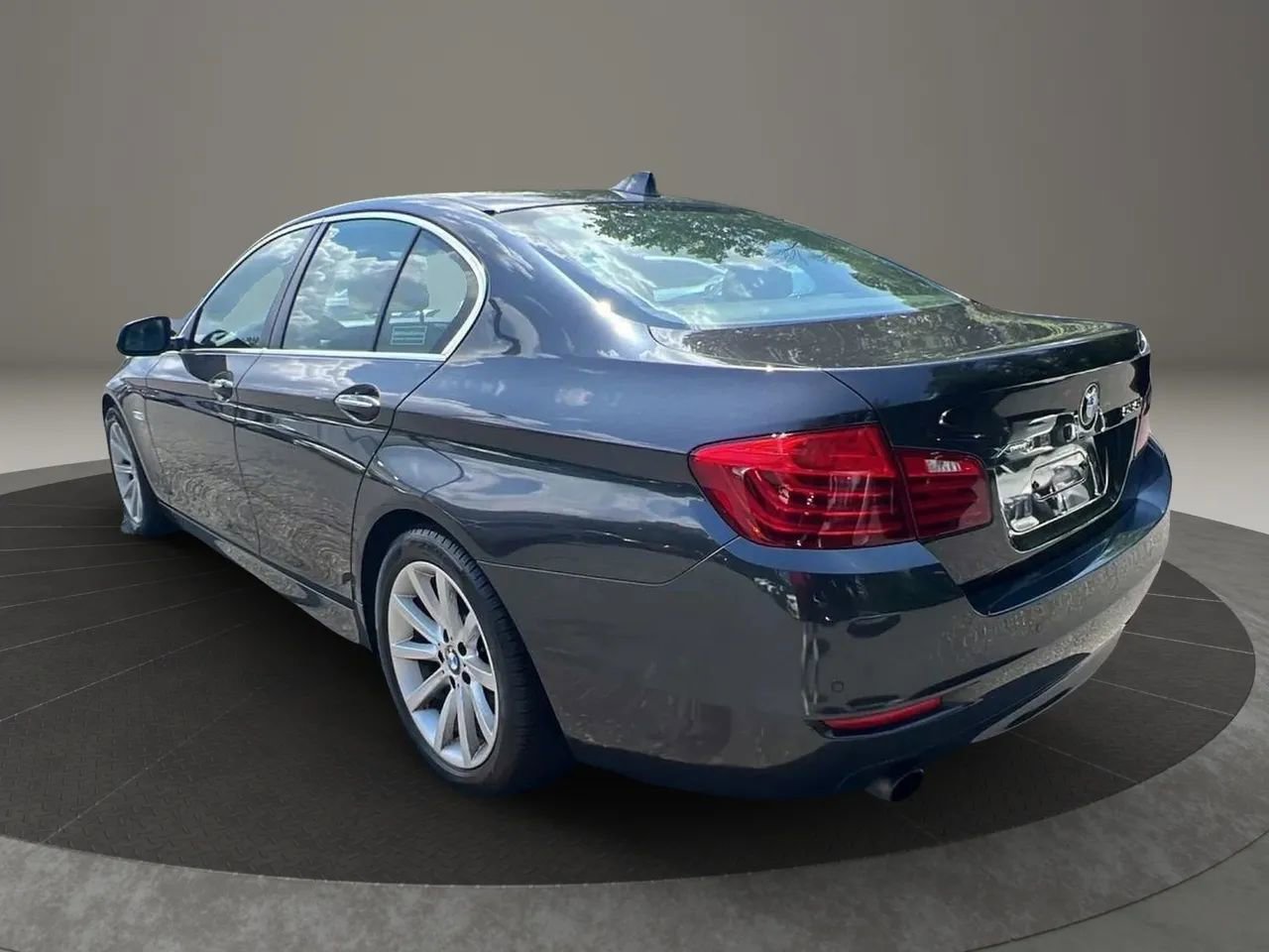 Used 2014 BMW 535i xDrive Sedan image 7