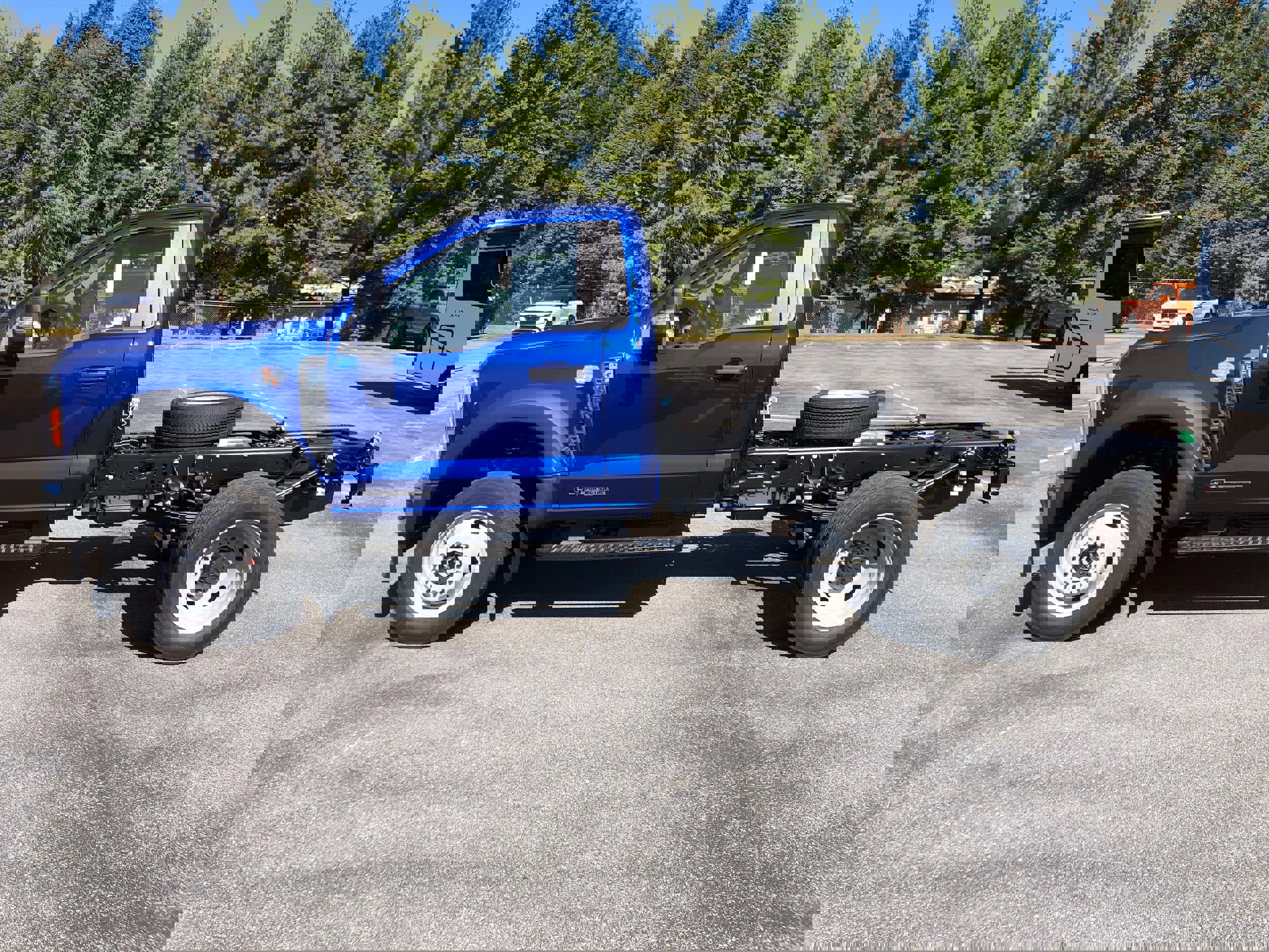 New 2026 Ford F450 XLT image 2