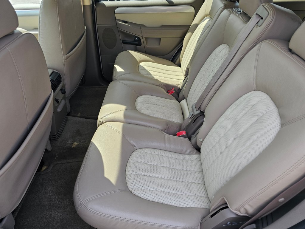 Used 2004 Mercury Mountaineer Premier AWD/4WD image 39