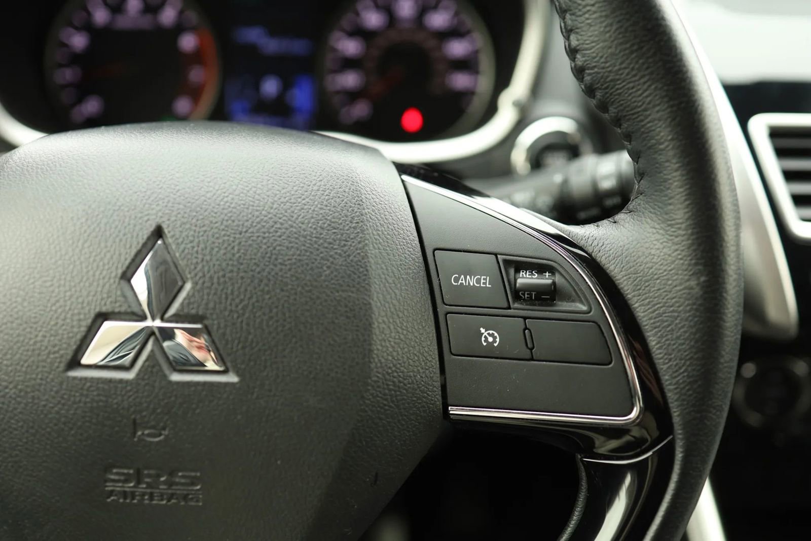 Used 2020 Mitsubishi Eclipse Cross SE image 22