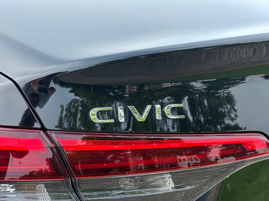 Used 2024 Honda Civic LX image 4