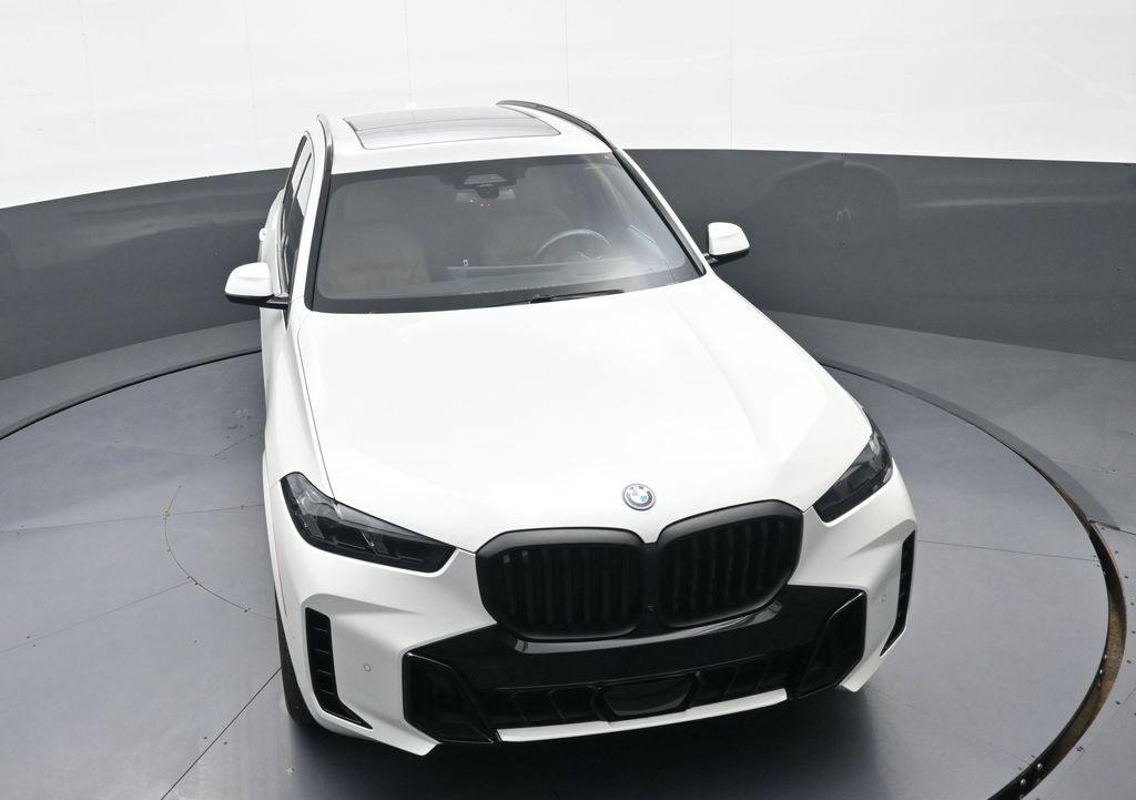 Used 2024 BMW X5 xDrive50e w/ Executive Package image 32
