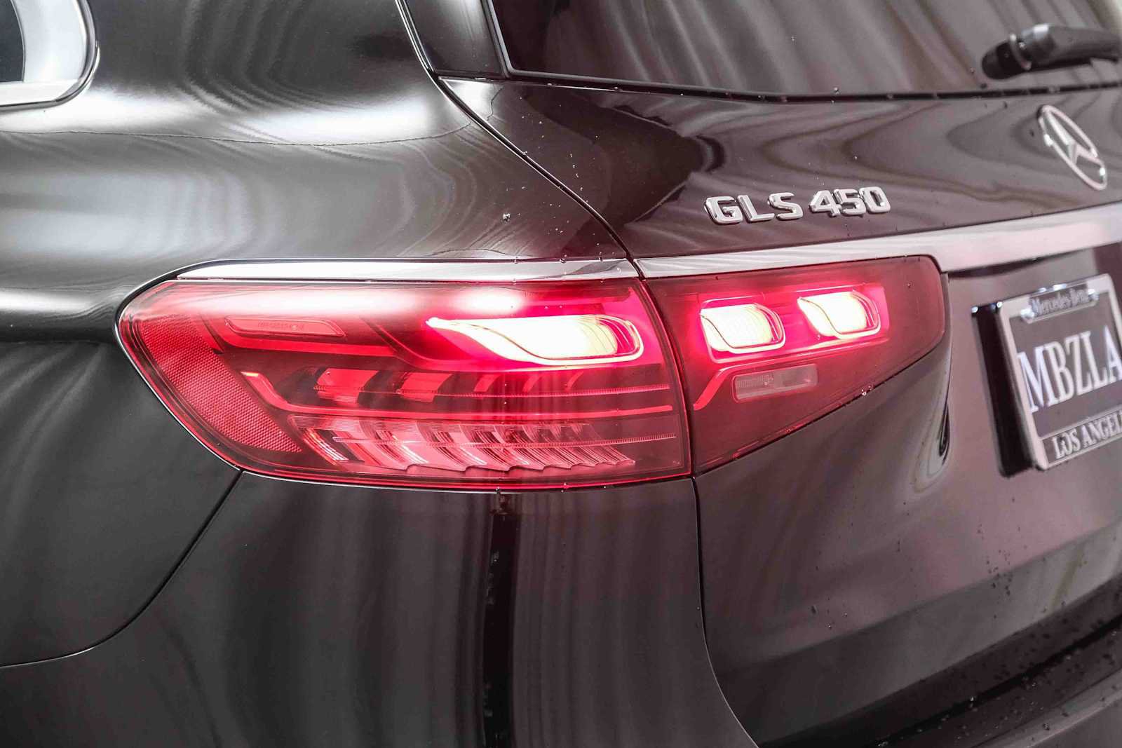Certified 2024 Mercedes-Benz GLS 450 4MATIC image 7