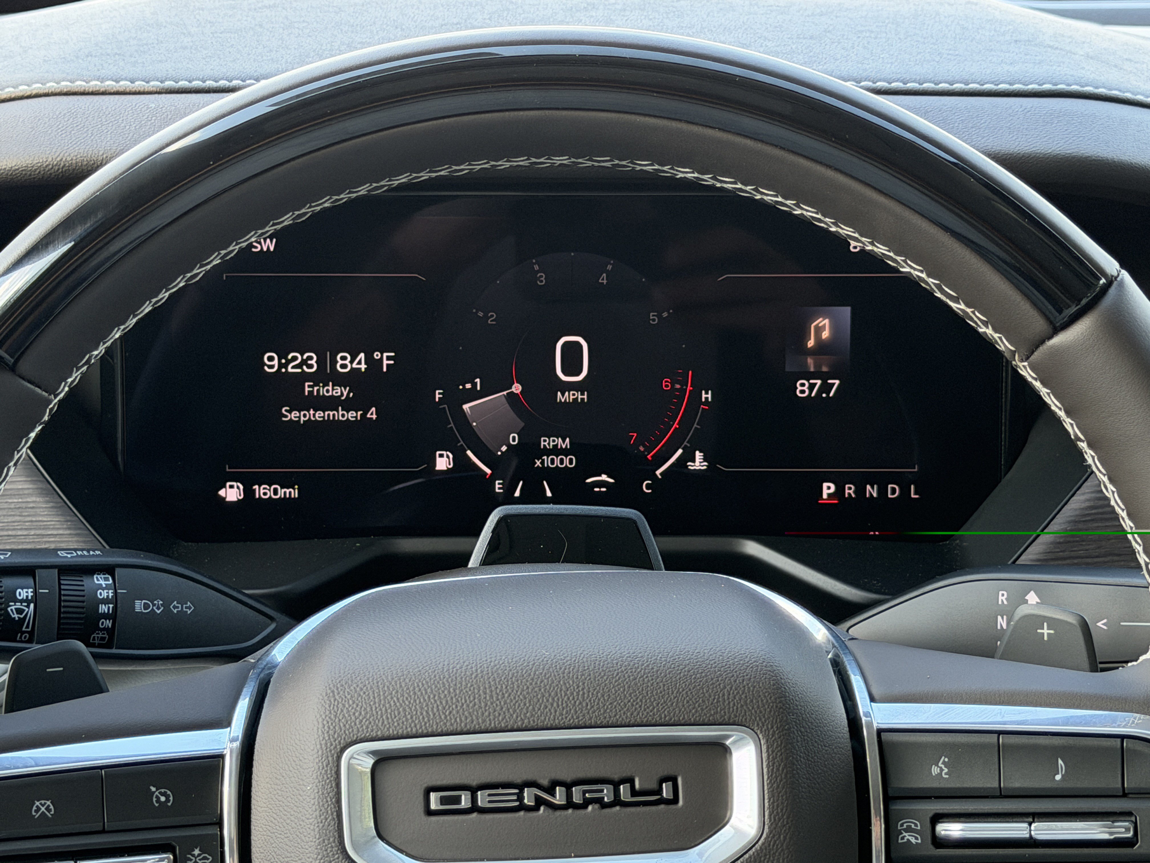 New 2027 GMC Acadia Denali w/ Denali Reserve Package FWD image 37