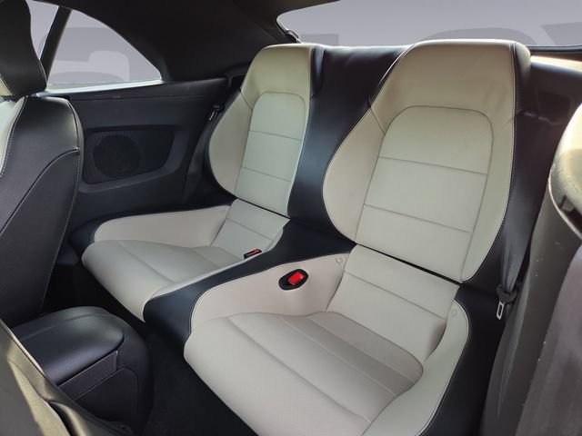 Used 2019 Ford Mustang Premium RWD image 16