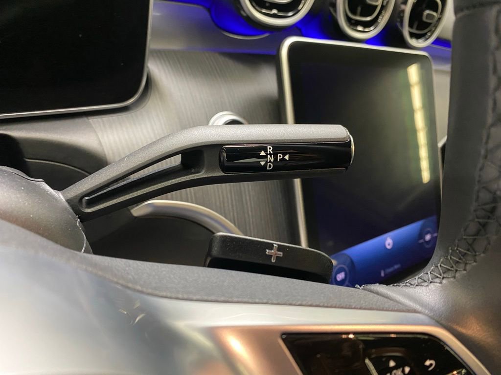 Used 2025 Mercedes-Benz C 300 Sedan image 37