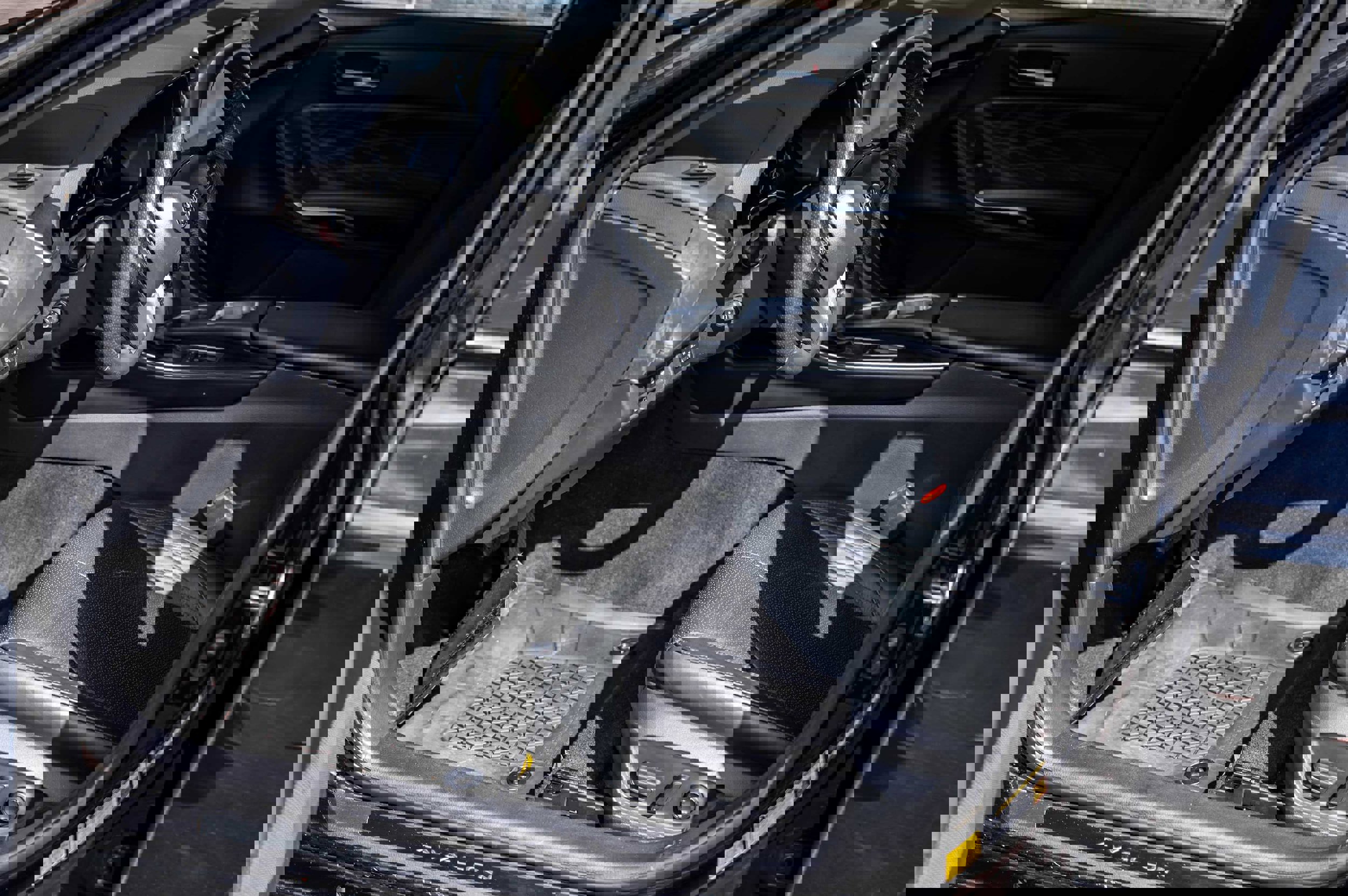 Certified 2022 Toyota Avalon Limited w/ Advanced Safety Package image 24