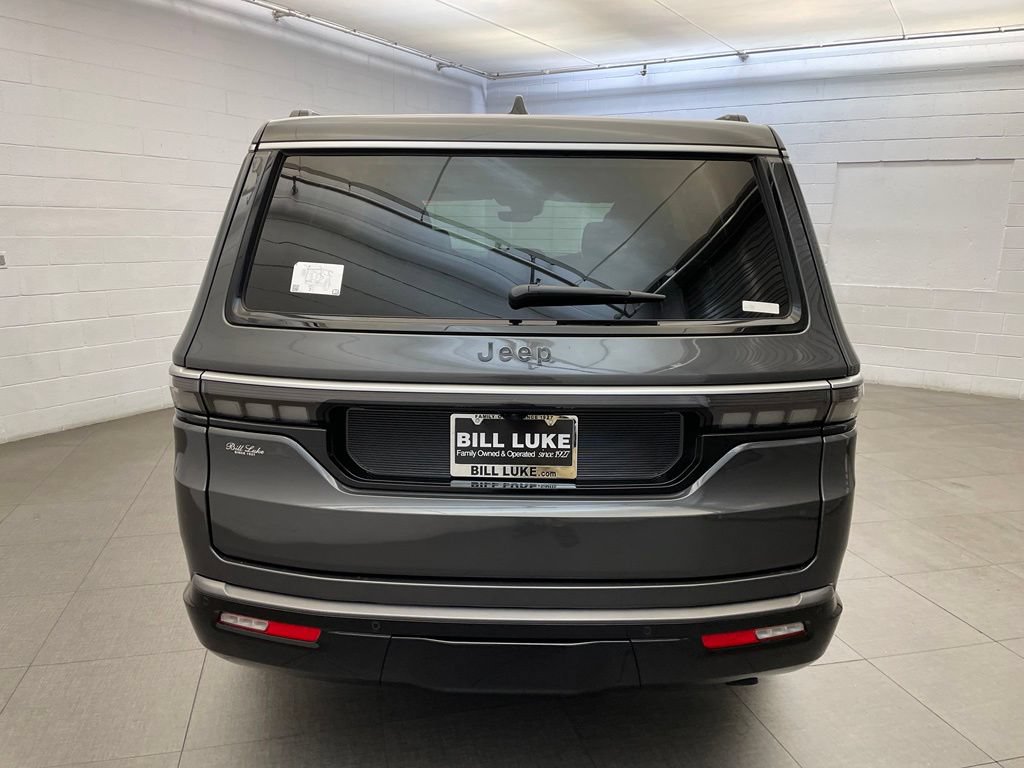 New 2026 Jeep Grand Wagoneer 2WD w/ Premium Group I image 5