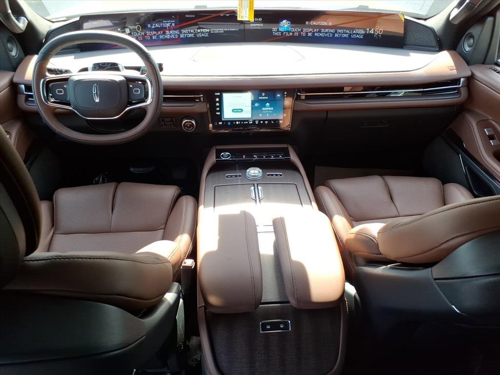 New 2025 Lincoln Navigator Reserve image 11