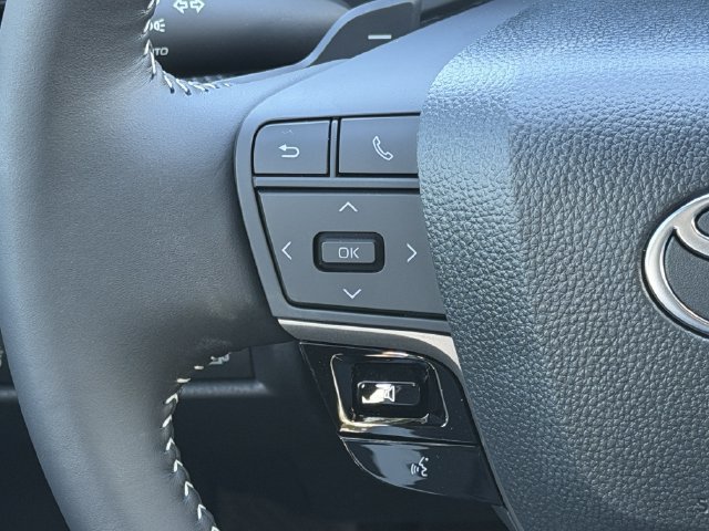 New 2026 Toyota Camry SE w/ Convenience Package FWD image 13
