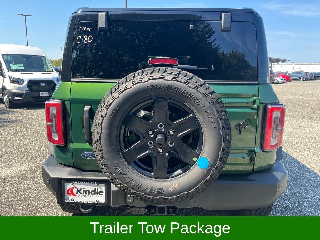 New 2025 Ford Bronco Outer Banks w/ Black Appearance Package image 22