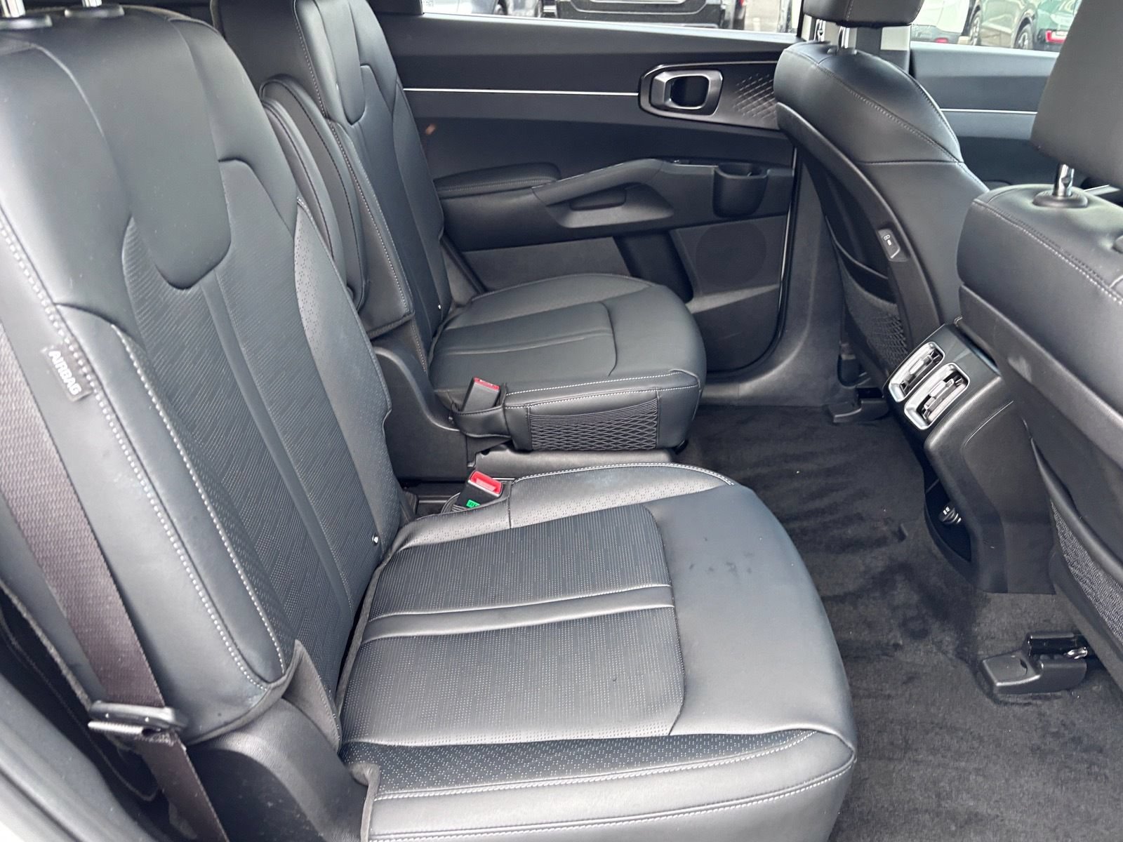 Used 2025 Kia Sorento EX w/ EX Panoramic Sunroof Package FWD image 15
