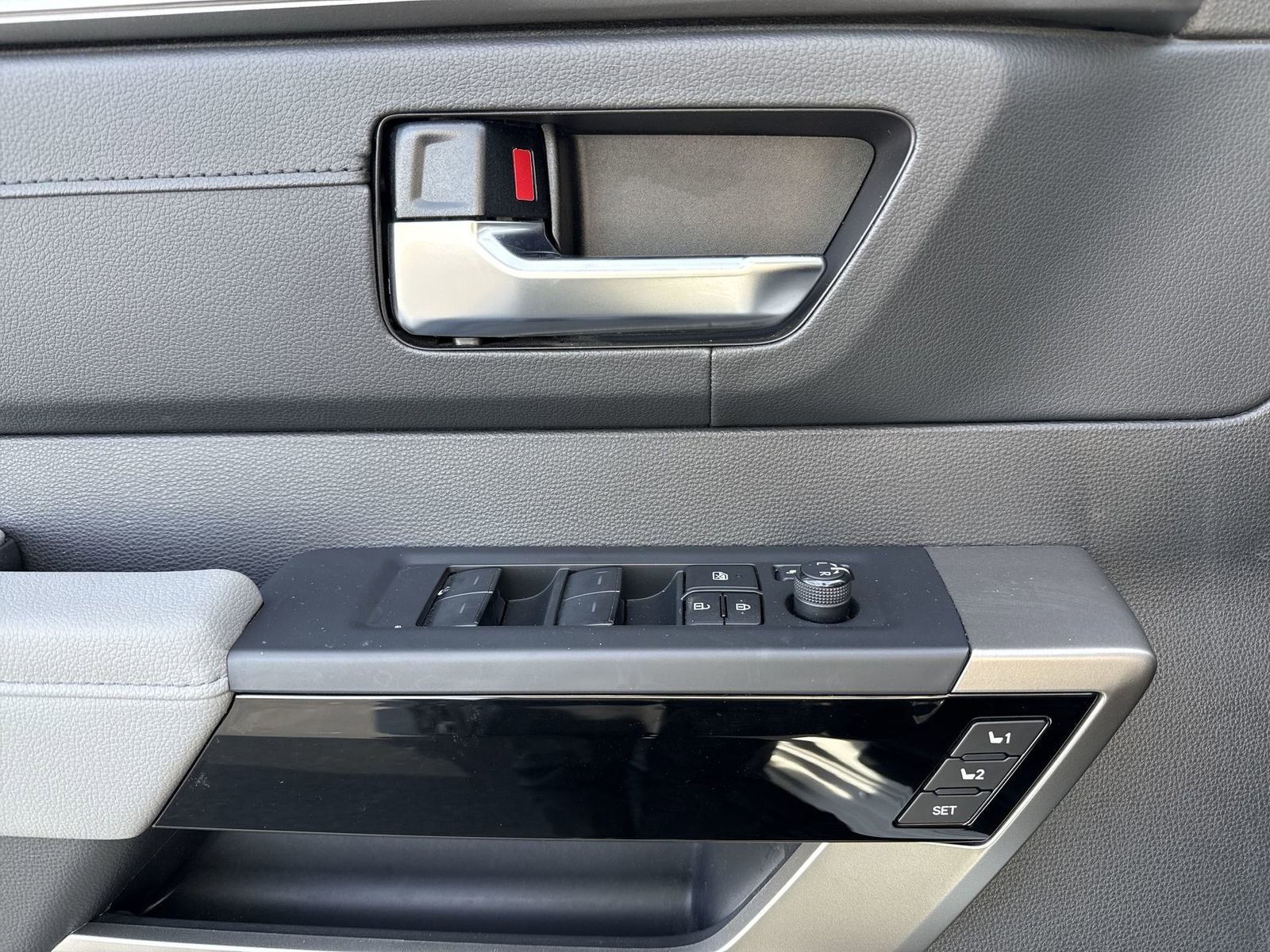 Used 2024 Toyota Sequoia Limited w/ Nightshade Package image 15