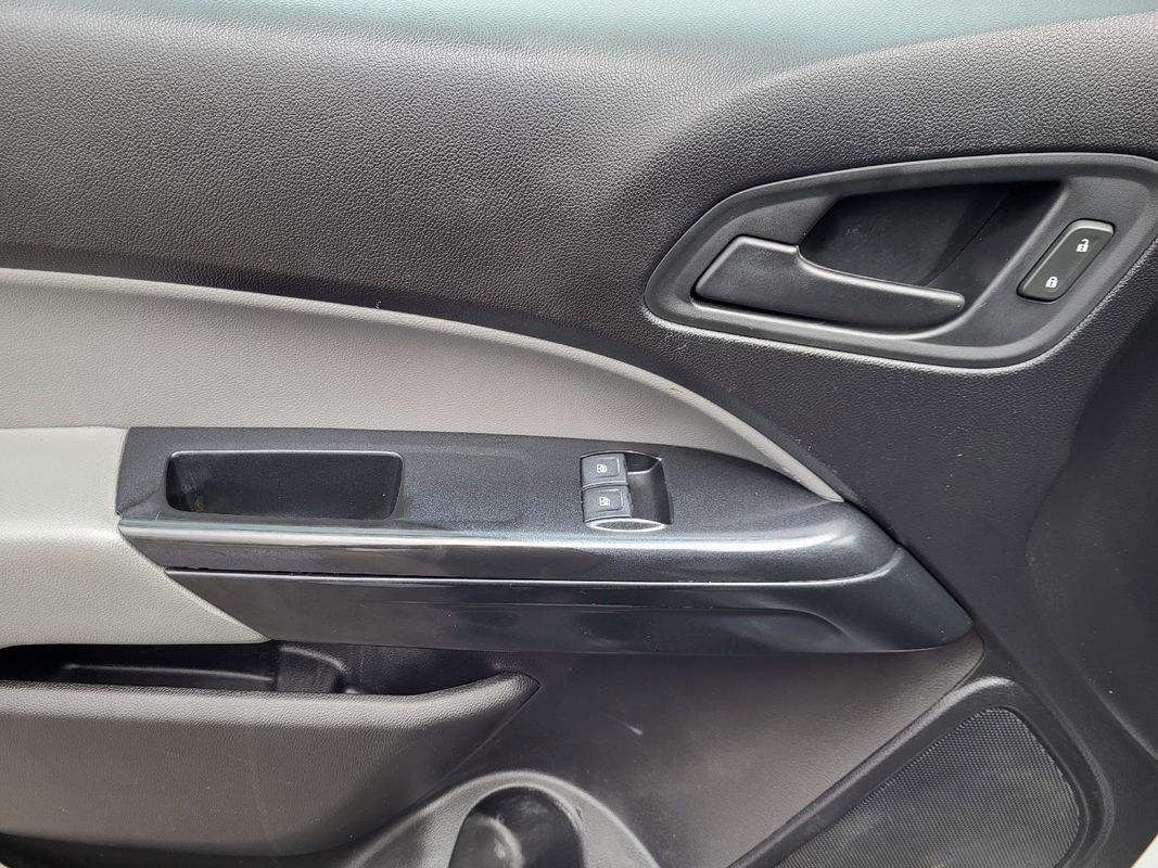 Used 2018 Chevrolet Colorado W/T AWD/4WD image 25