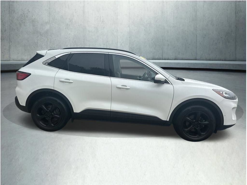 Used 2020 Ford Escape Titanium w/ Titanium Premium Package 2.0 AWD/4WD image 8