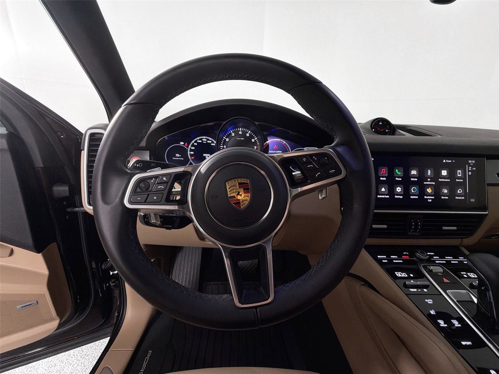 Certified 2022 Porsche Cayenne GTS AWD/4WD image 20