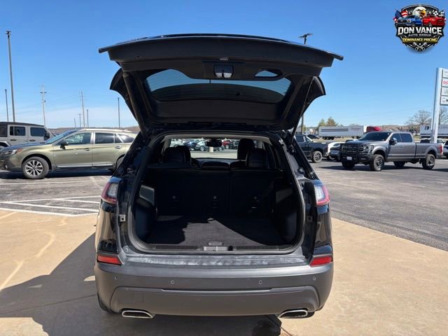 Used 2022 Jeep Cherokee Latitude Lux FWD image 19