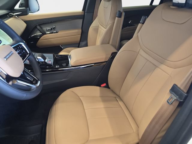 New 2026 Land Rover Range Rover Sport SE AWD/4WD image 12
