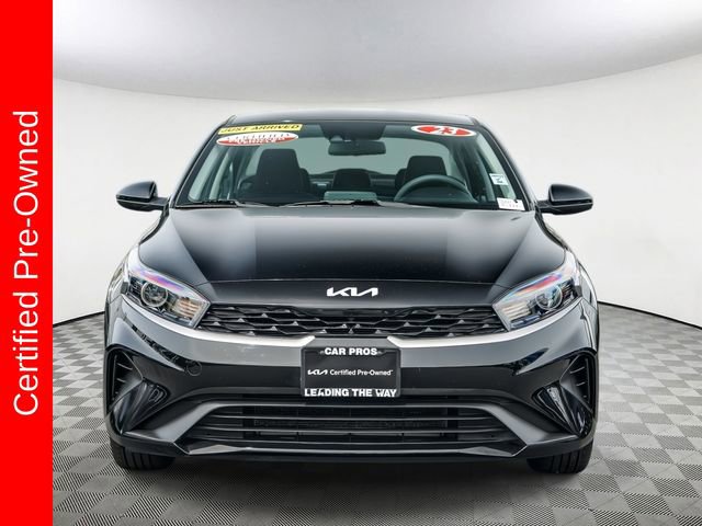 Certified 2023 Kia Forte LXS image 3