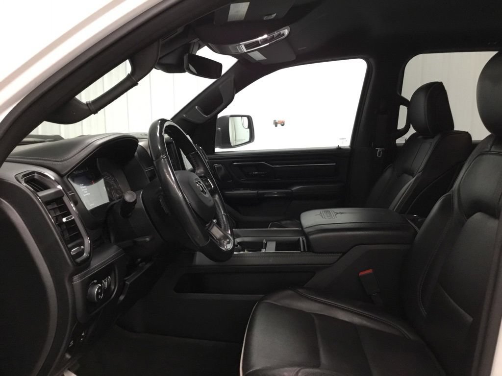 Used 2022 RAM 1500 Limited w/ Night Edition AWD/4WD image 5