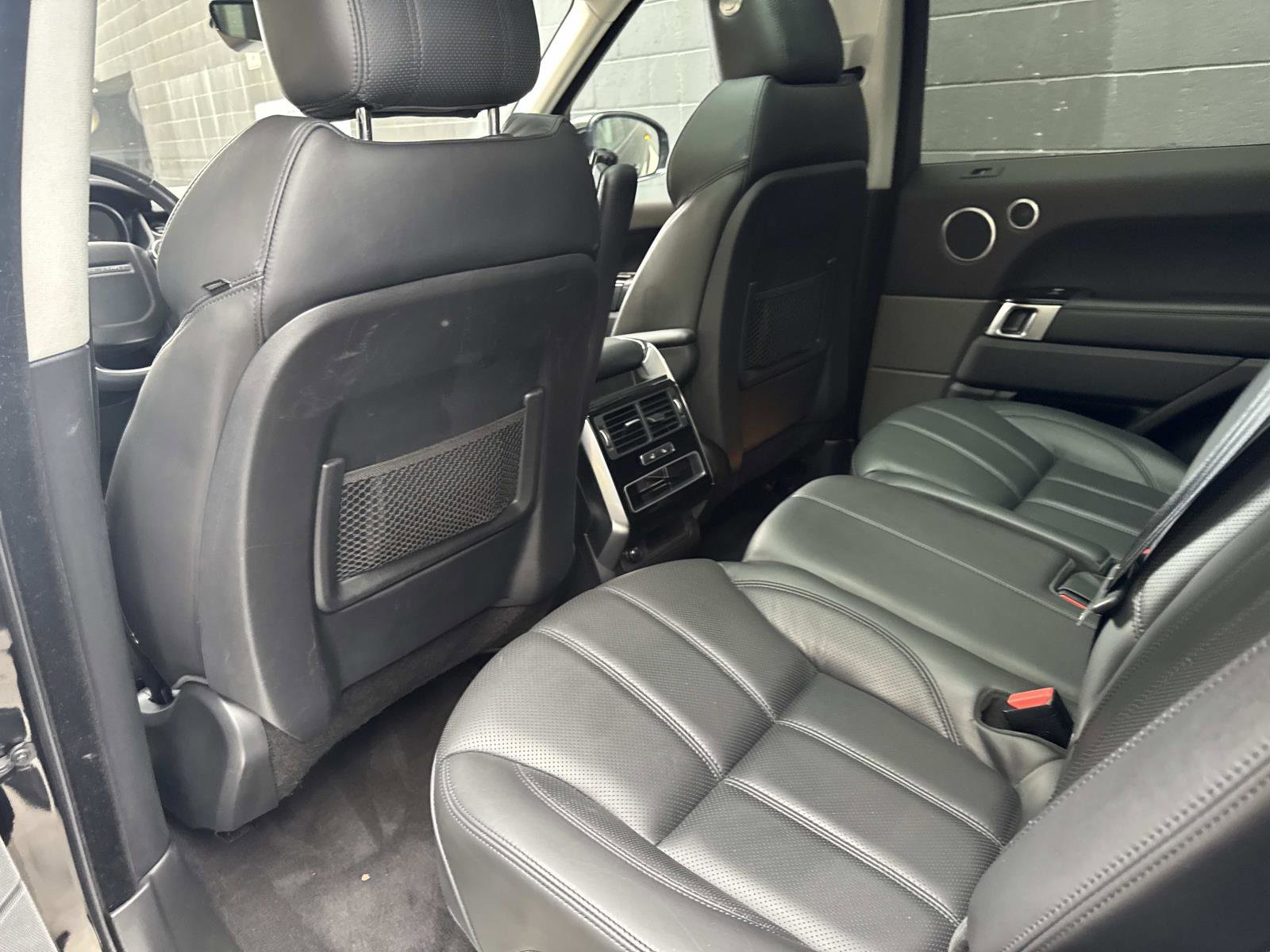 Used 2017 Land Rover Range Rover Sport HSE AWD/4WD image 10