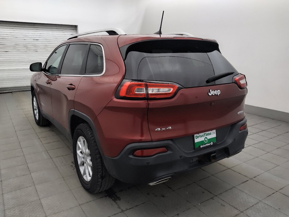 Used 2017 Jeep Cherokee Latitude w/ Comfort/Convenience Group AWD/4WD image 5
