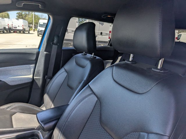 Used 2024 Jeep Compass Latitude image 15