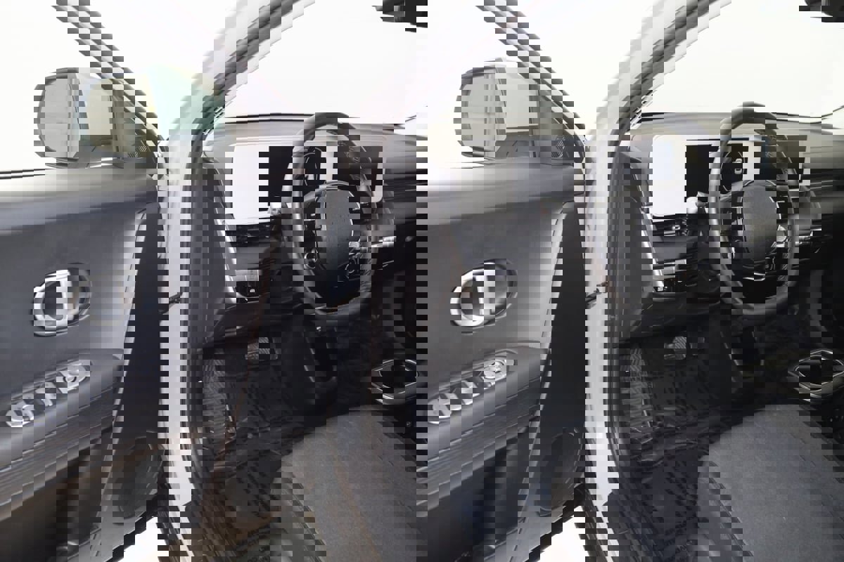 Used 2024 Hyundai Ioniq 5 SEL image 50