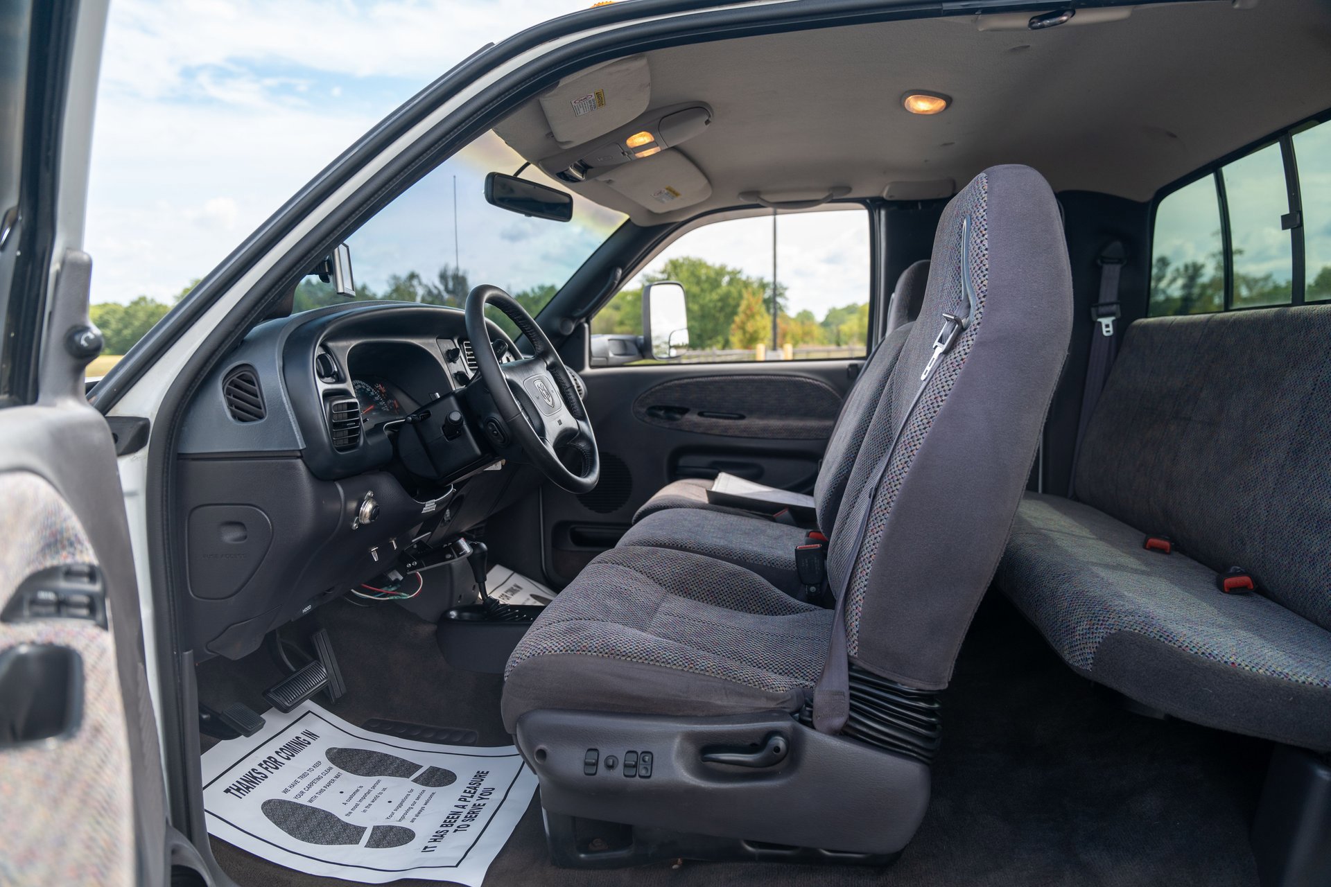 Used 1999 Dodge Ram 3500 Truck 4x4 Quad Cab image 29