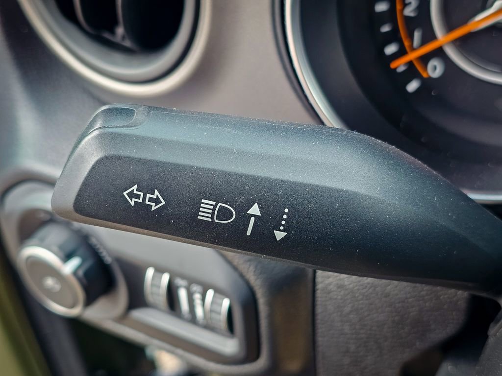 Certified 2022 Jeep Wrangler Willys image 13