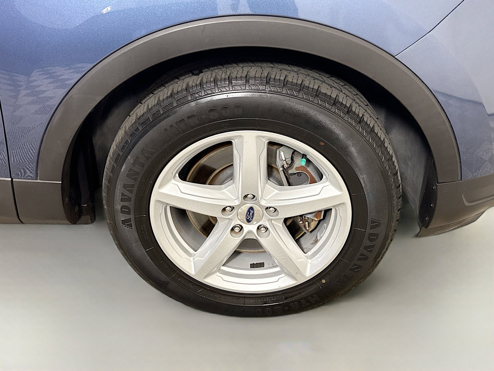 Used 2018 Ford Explorer XLT w/ Equipment Group 202A image 32