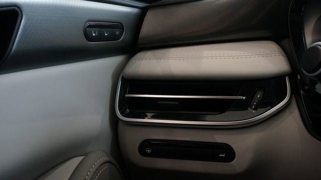 New 2026 INFINITI QX60 Luxe image 19