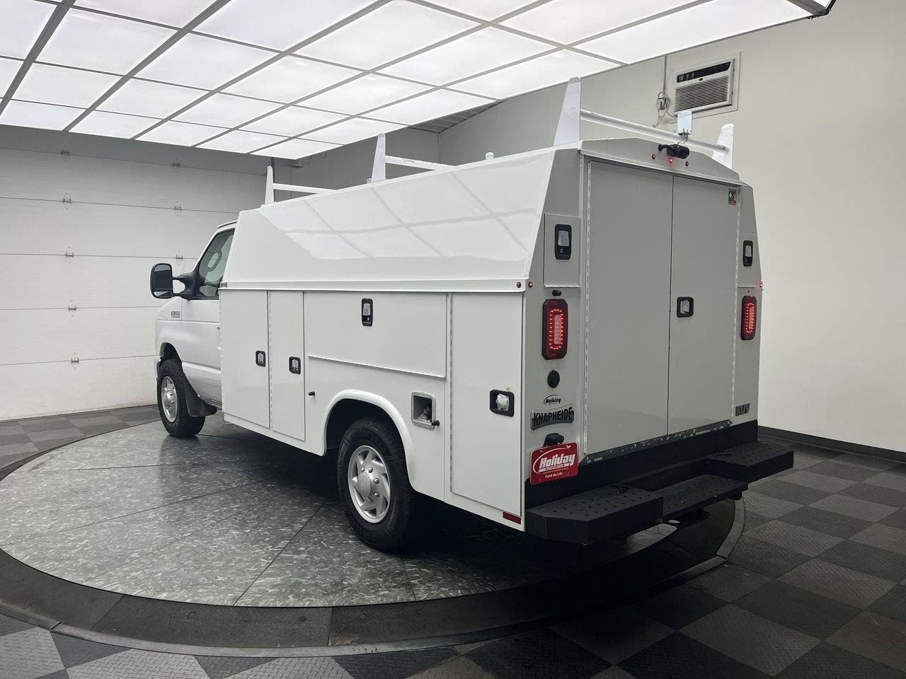 Used 2022 Ford E-350 and Econoline 350 Super Duty w/ Power Windows & Locks Group RWD video 2