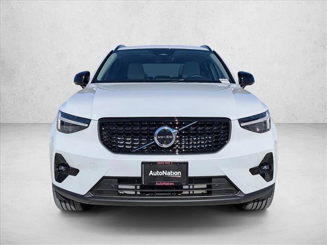 New 2026 Volvo XC40 B5 Plus w/ Protection Package Premier image 6