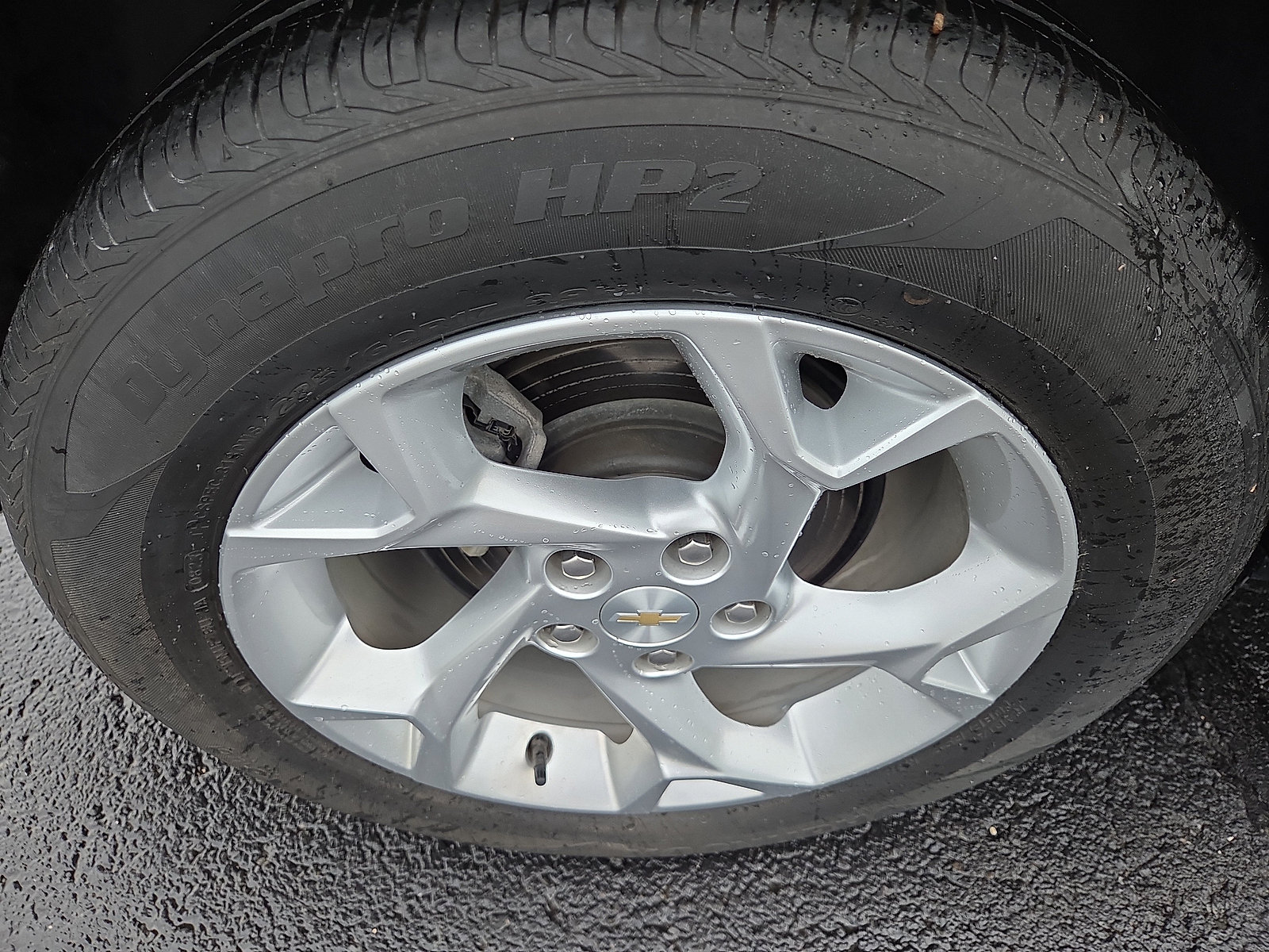 Used 2024 Chevrolet Trax LS w/ LS Convenience Package FWD image 10
