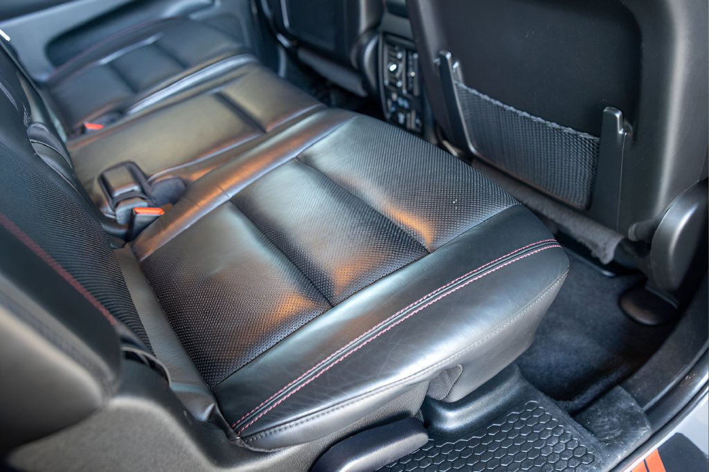 Used 2022 Dodge Durango R/T w/ Blacktop Package AWD/4WD image 72