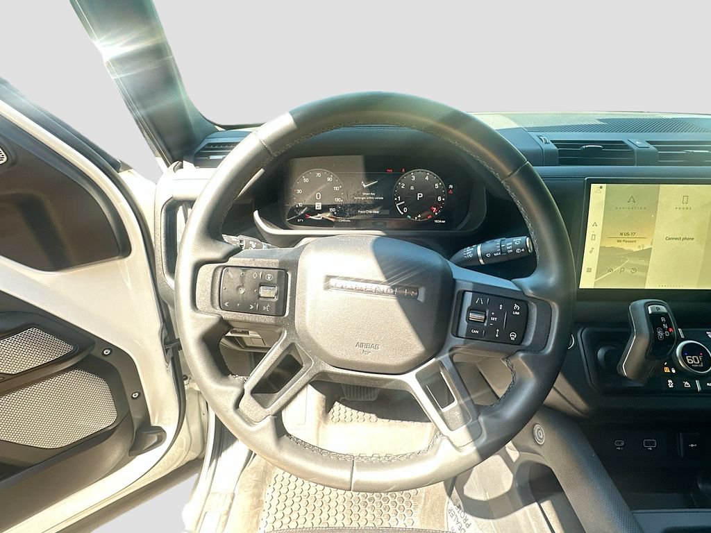 Used 2024 Land Rover Defender 130 Outbound AWD/4WD image 11