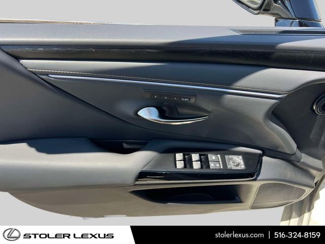 Used 2023 Lexus ES 250 w/ Premium Package AWD/4WD image 21